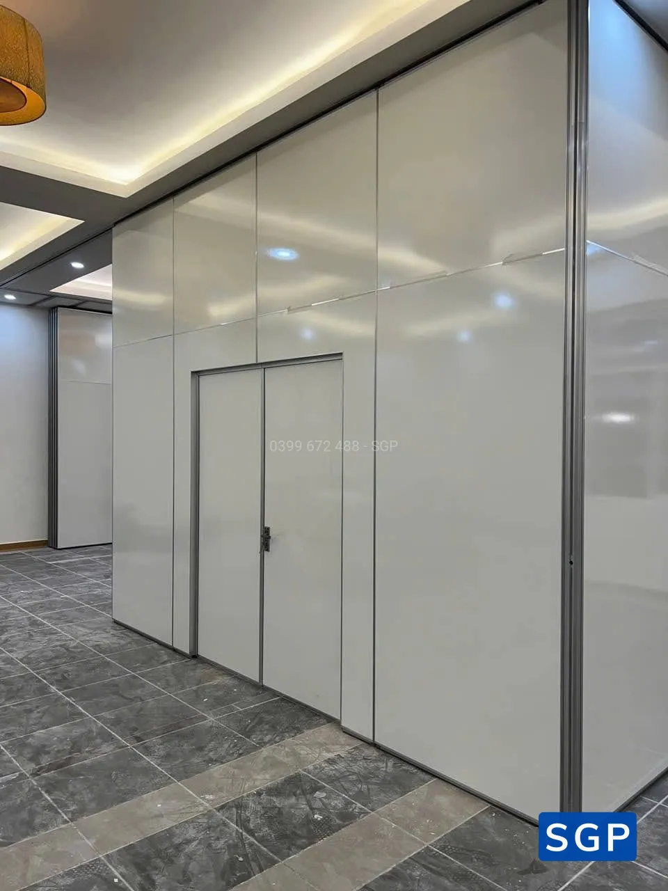 vách ngăn di động có cửa nhà hàng  - 5