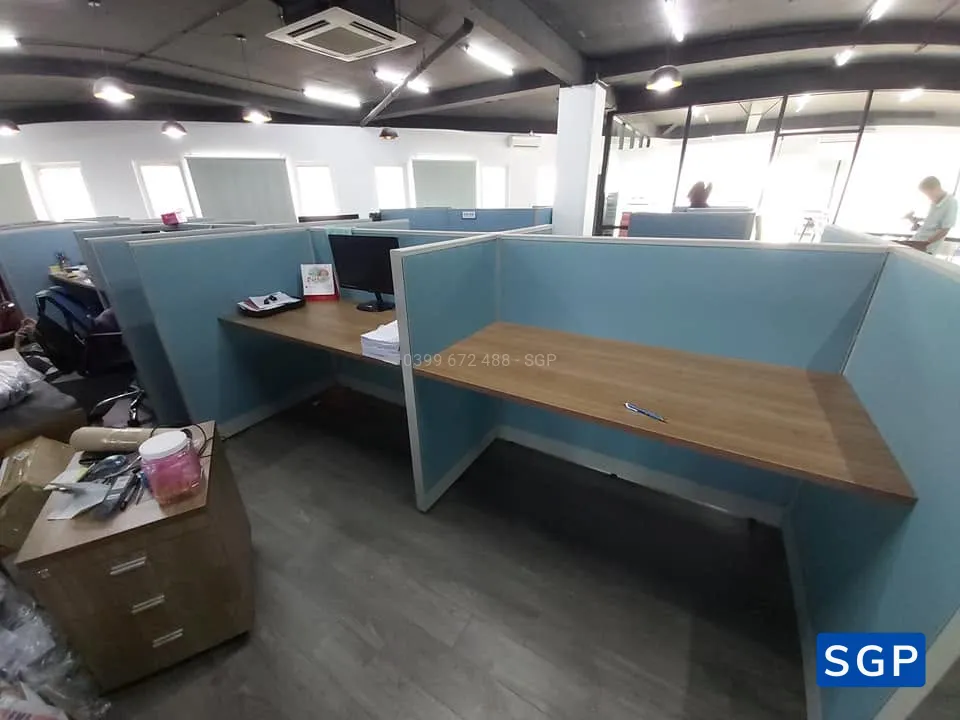 vách nỉ xanh 1 múi