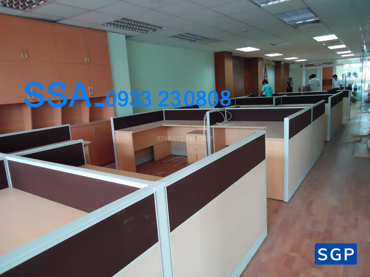sản xuất và lắp đặt hoàn thiện vách nỉ 2 múi cho công ty văn phòng