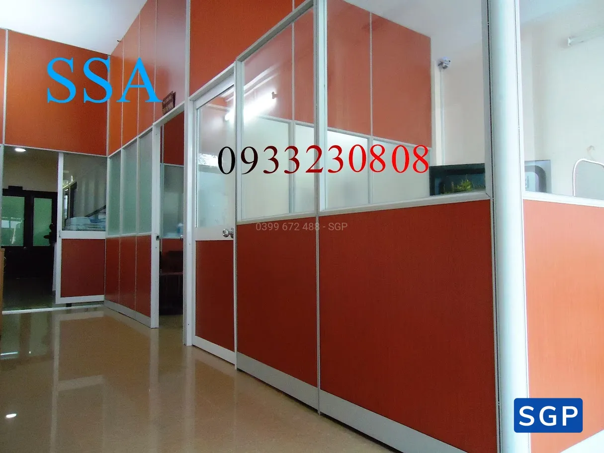 Sản xuất và lắp đặt vách gỗ khung nhôm ngăn phòng
