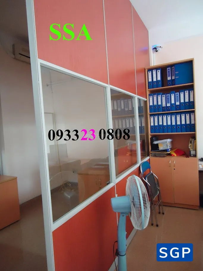 Sản xuất và lắp đặt vách gỗ khung nhôm ngăn phòng