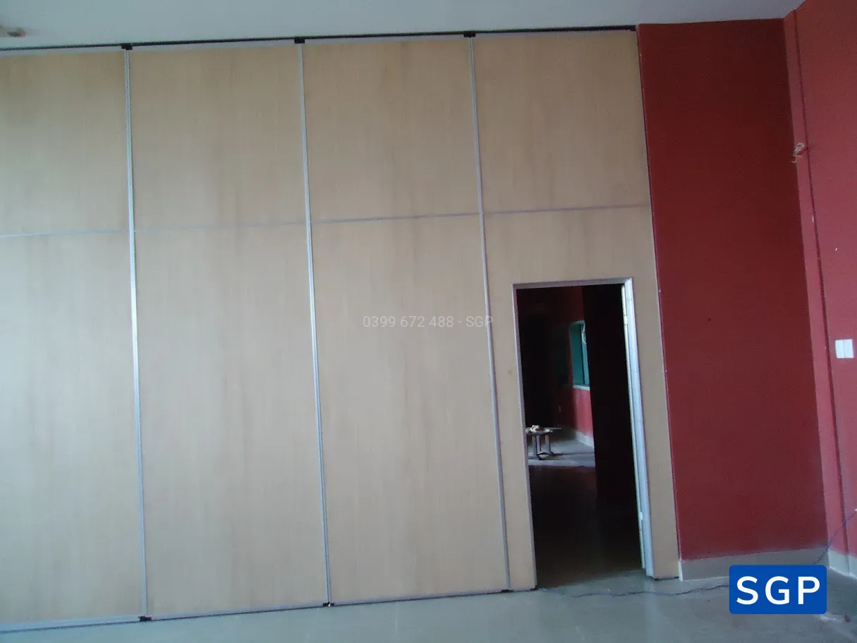 Sản xuất và lắp đặt vách di động cho công trình mũi né