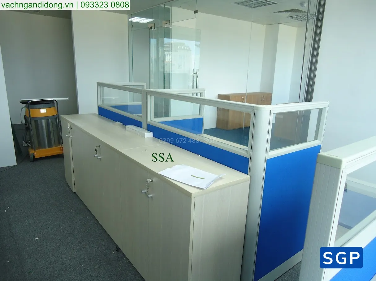Sản xuất và lắp đặt vách nỉ kính - 5