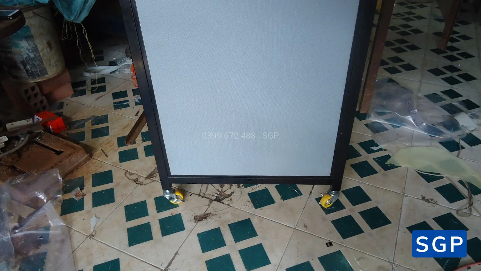 Sản xuất vách di động có bánh xe