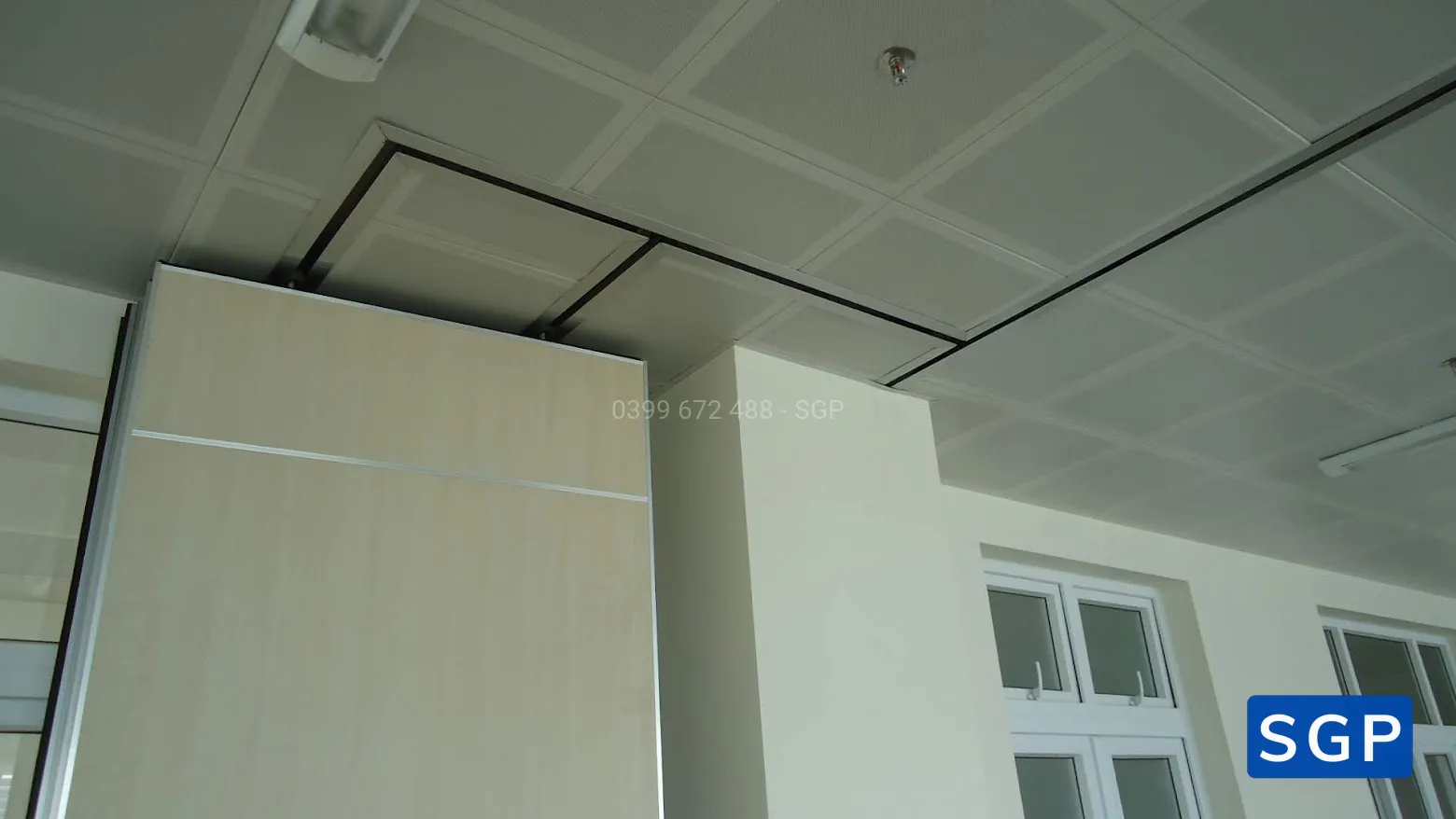 Sản xuất và lắp đặt vách di động cho bệnh viện