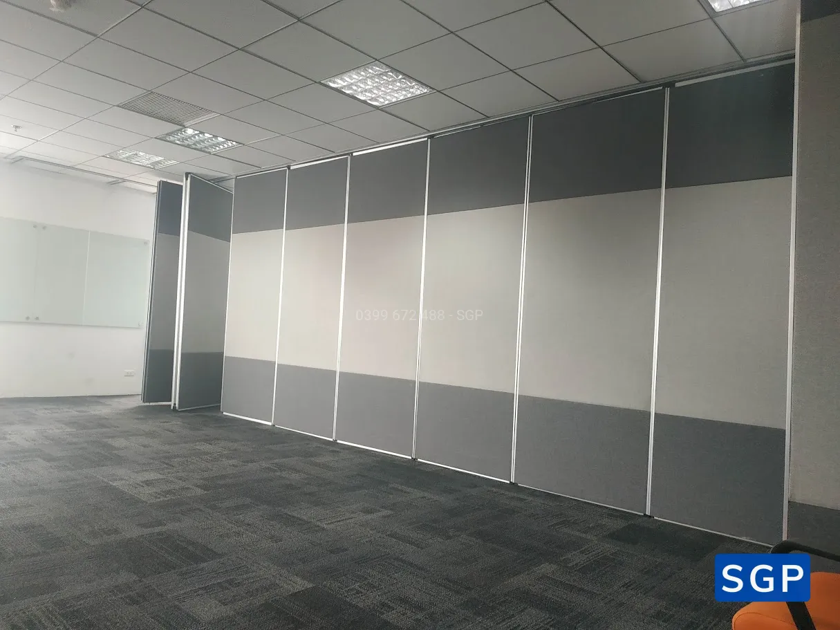 Sản xuất và lắp đặt vách di động cho công ty bào hiểm - 3
