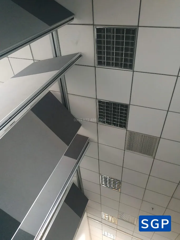 Sản xuất và lắp đặt vách di động cho công ty bào hiểm - 11