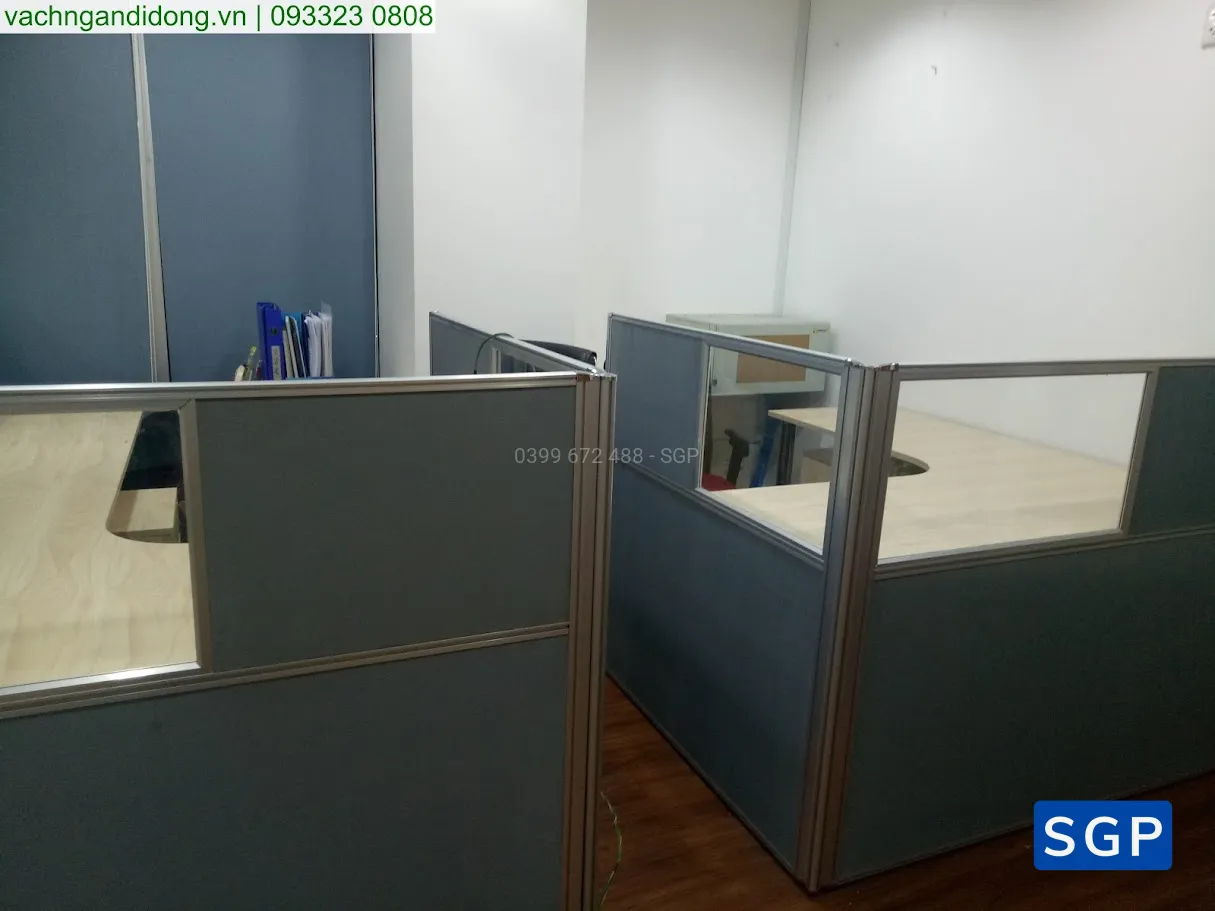Sản xuất và lắp đặt vách nỉ kính