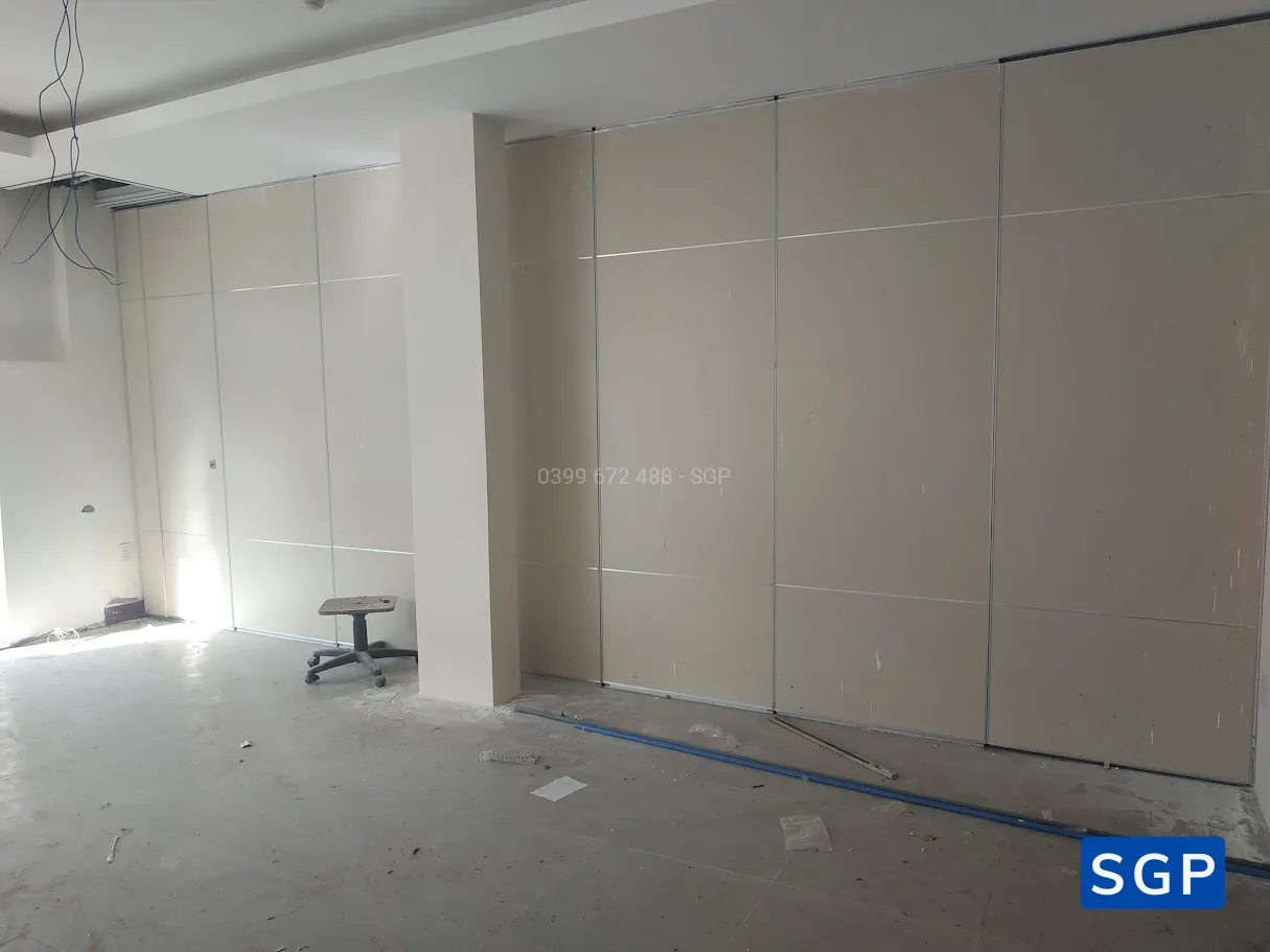 Sản xuất và lắp đặt vách di động cho nhà hàng