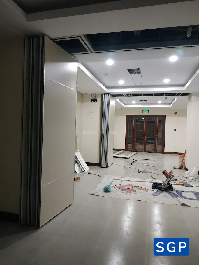 Sản xuất và lắp đặt vách di động cho nhà hàng