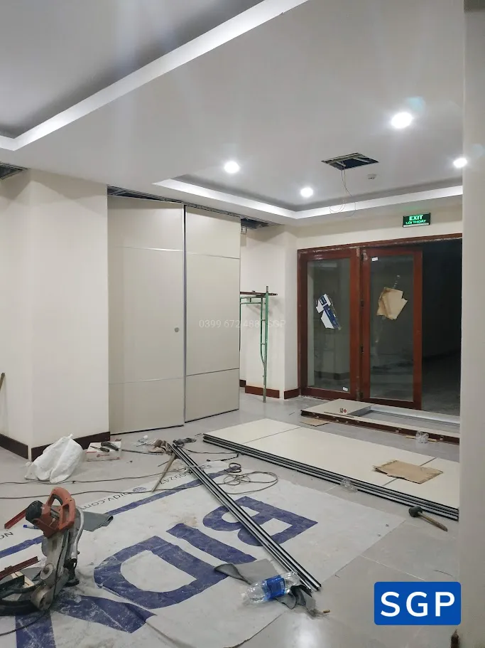 Sản xuất và lắp đặt vách di động cho nhà hàng