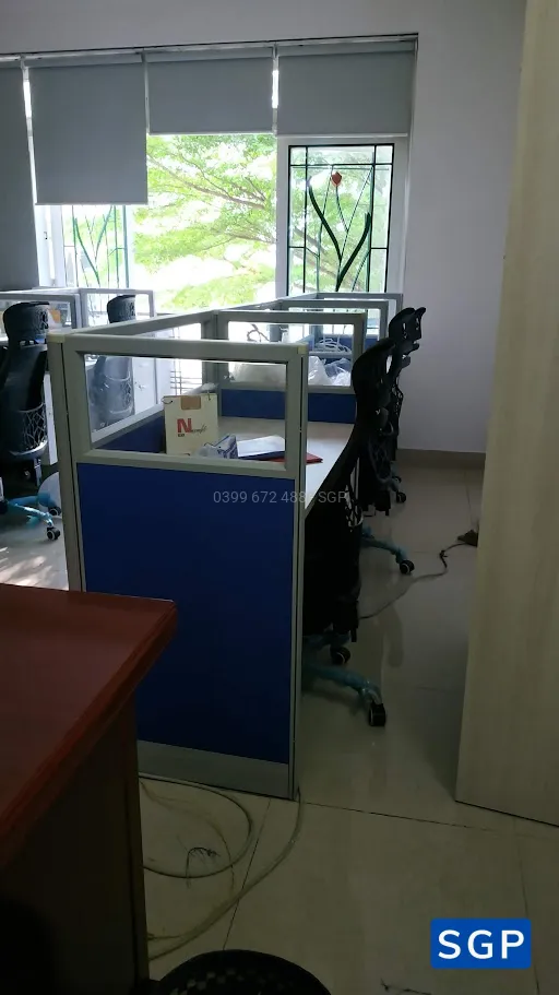 Bàn giao vách nỉ kính - 3