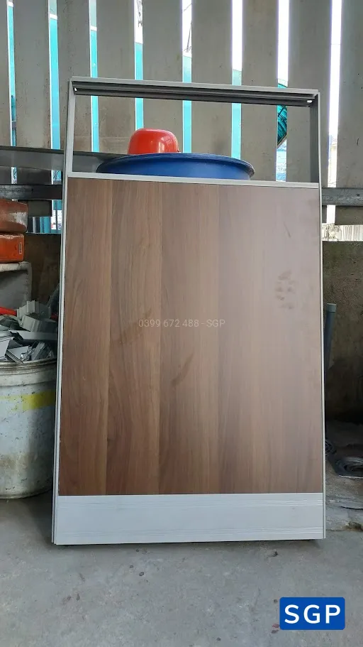 Sản xuất vách ngăn gỗ kính cho cửa hàng nội thất - 3