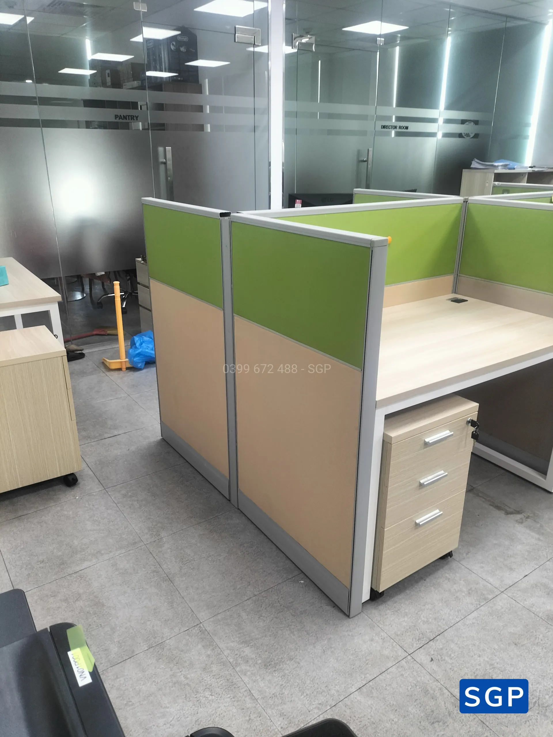 Bổ sung 3 tấm vách ngăn nỉ  - 10