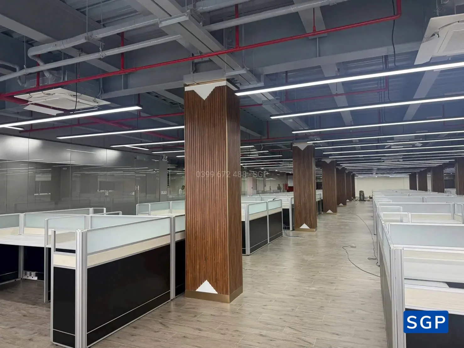 Hoàn thiện vách ngăn bàn làm việc cho công ty ở Đồng Nai - 4