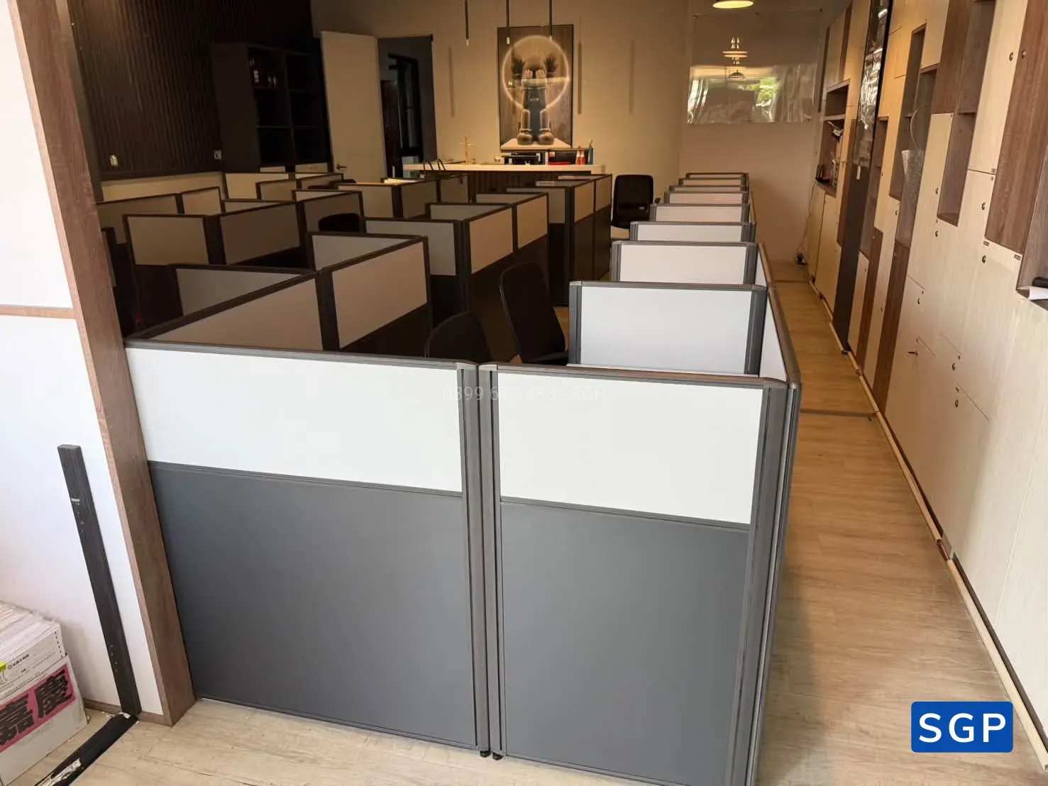 vách ngăn bàn làm việc gỗ 2 múi - 2