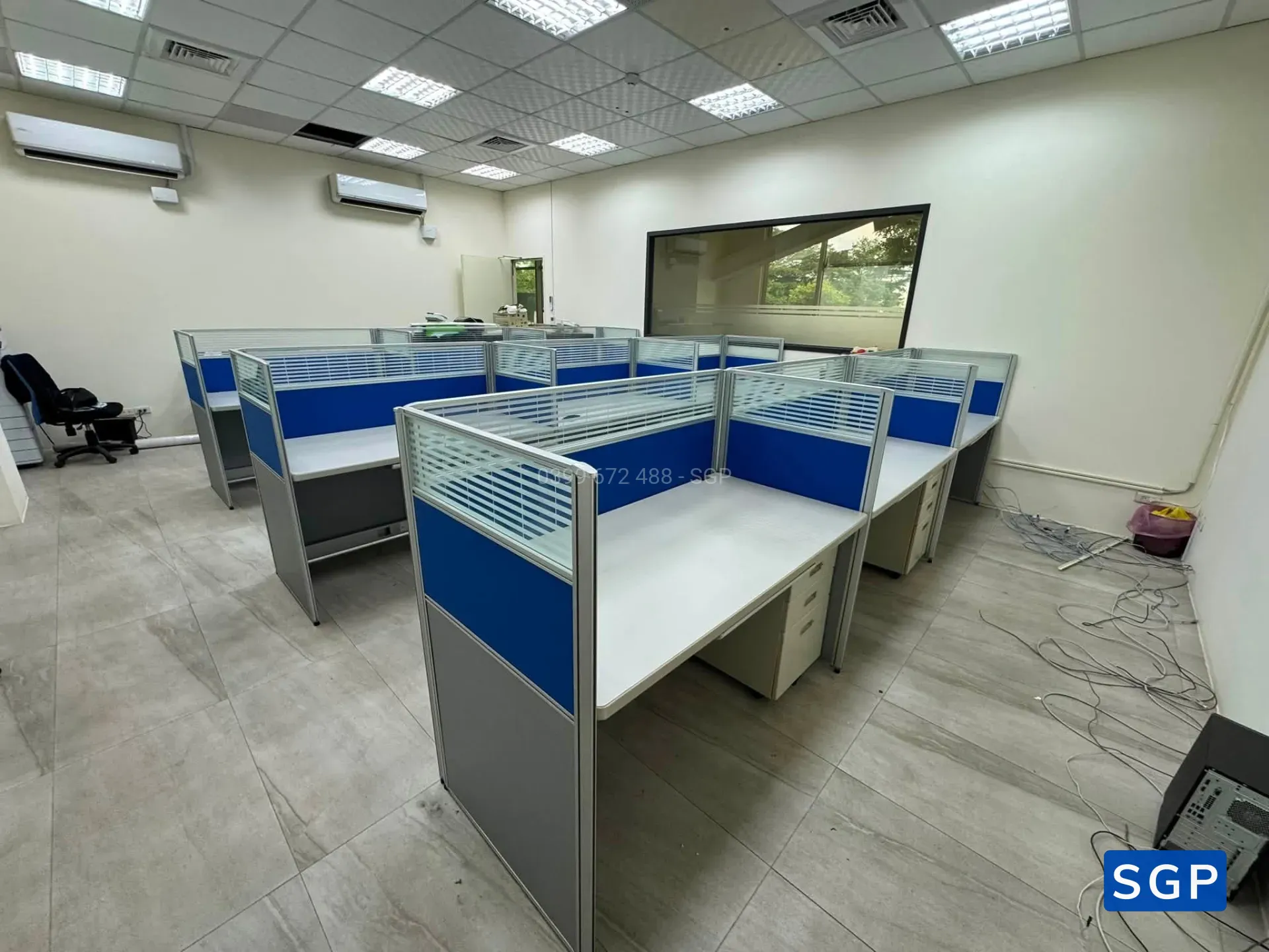 Lắp đặt hoàn thiện vách ngăn bàn làm việc - 5