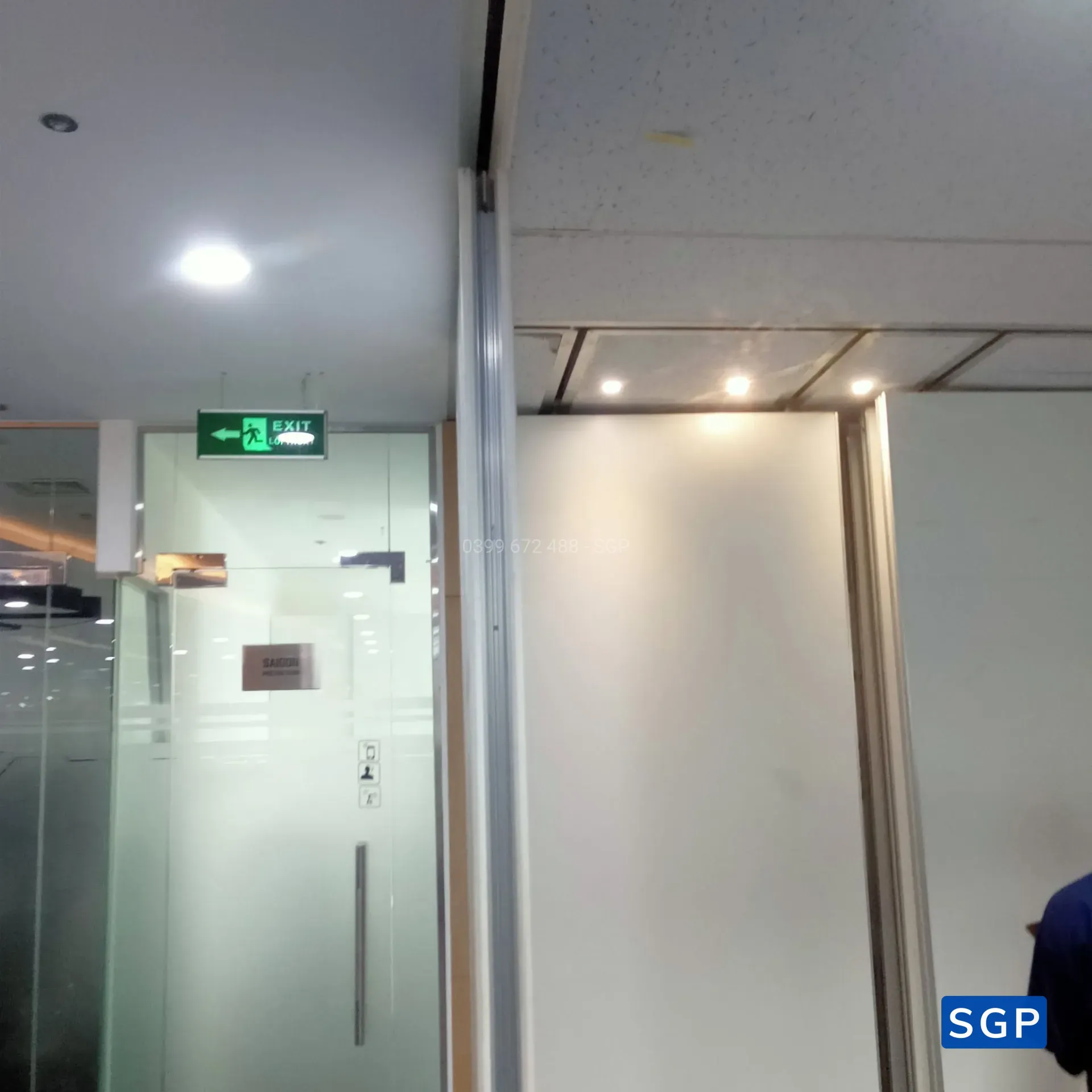 sửa vách di động