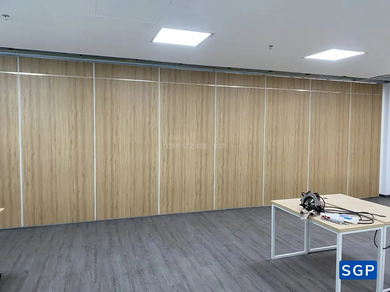 Hoàn thiện vách di động vẫn gỗ - 4