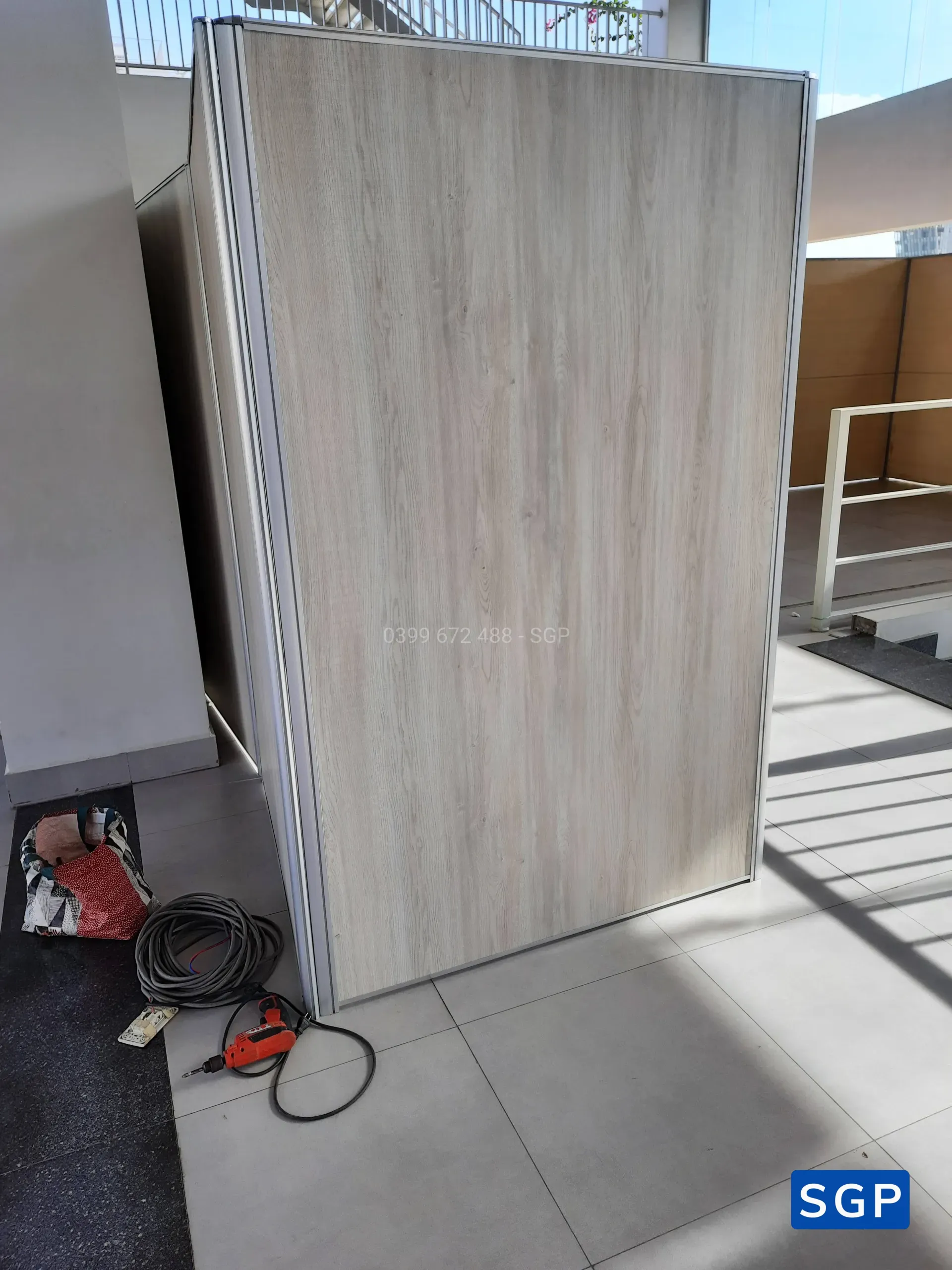 Lắp đặt vách ngăn tại hội chợ cho trường FPT ở quận 9 - 11