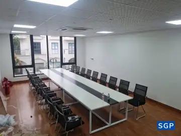 mẫu phòng bàn họp