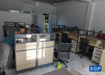Lắp đặt vách gỗ kính