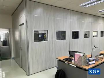 vách di động khung cửa kính