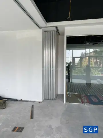 Lắp đặt vách di động cho văn phòng