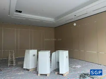 vách ngăn di động nhà hàng