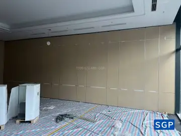 vách ngăn di động nhà hàng
