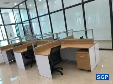 cụm bàn làm việc có vách ngăn