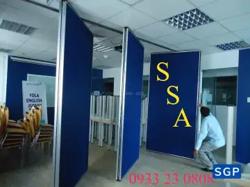 Sản xuất và lắp đặt vách di động cho công ty giày