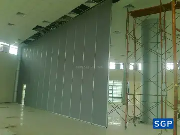 Sản xuất và lắp đặt vách di động - trung tâm việc làm miền bắc