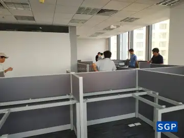Sản xuất và lắp đặt vách nỉ