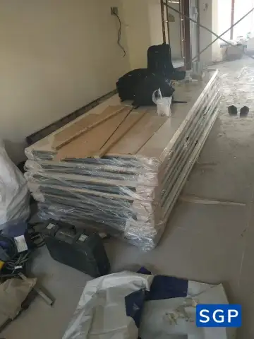 Sản xuất và lắp đặt vách di động cho nhà hàng