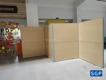 Vách ngăn triễn lãm tại trường FPT