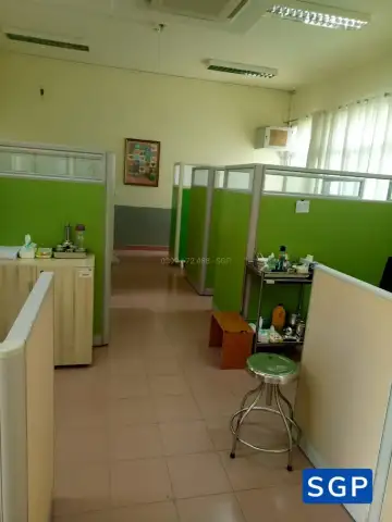 lắp vách nỉ kính cho trường học hàn quốc tại quận 7