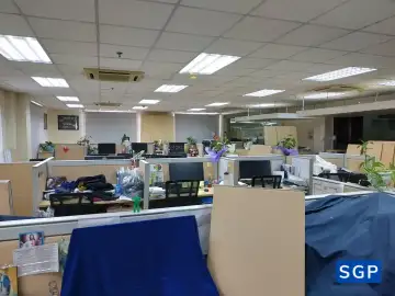 Bọc lại vách ngăn cho công ty ở quận 1