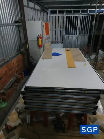 Sản xuất và lắp đặt vách di động