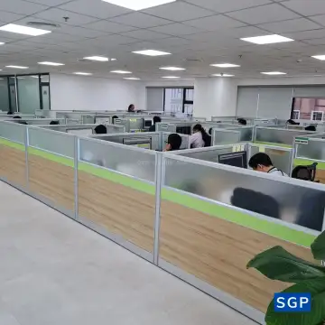 Hoàn thiện vách ngăn bàn làm việc