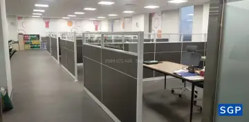 Vách ngăn lửng có kính