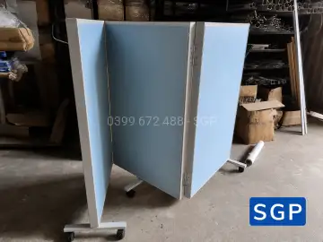 Sản xuất vách ngăn có bánh xe vải nỉ màu xanh