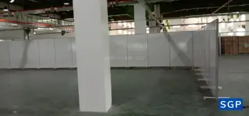 bàn giao vách ngăn có bánh xe cho công ty