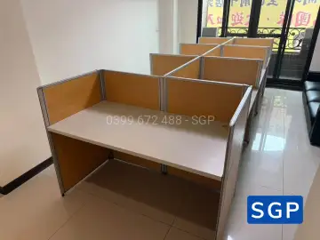 Lắp đặt hoàn thiện vách hệ gỗ 