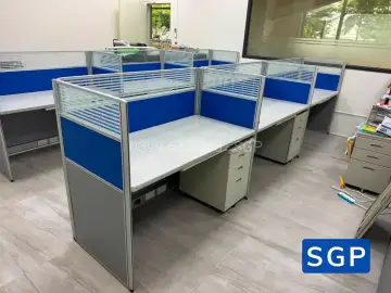 Lắp đặt hoàn thiện vách ngăn bàn làm việc