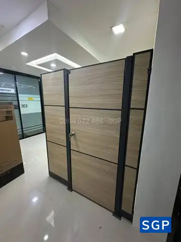vách ngăn lửng vân gỗ