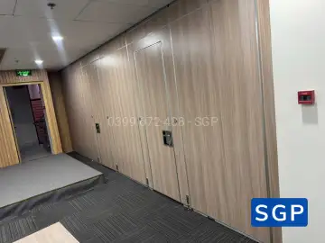 Hoàn thiện bộ vách di động có cửa