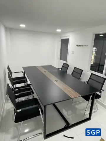 Bàn họp C1 4