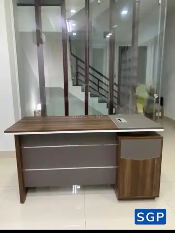 Bàn Giám Đốc C2 3