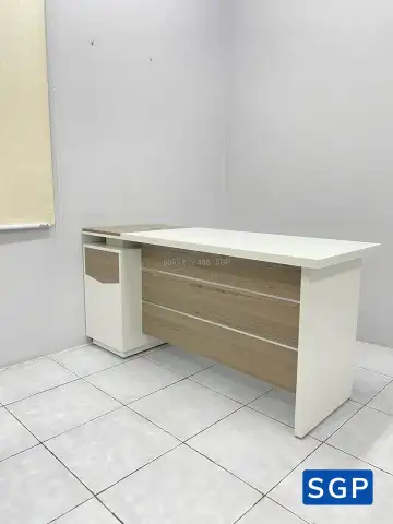 Bàn Giám Đốc C2 7